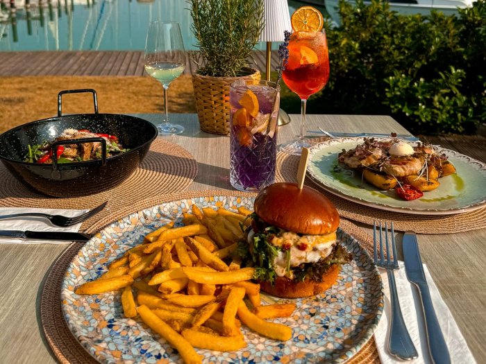 Trattoria Il Lago - About us